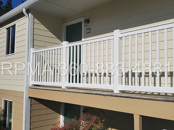 2nd image of 13216 NE Salmon Creek Ave Unit B6