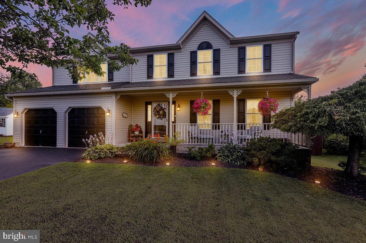 4580 Hillside Rd, Reading, PA 19606 | Zillow