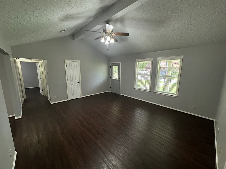 406 Topsail Way — Photo 4