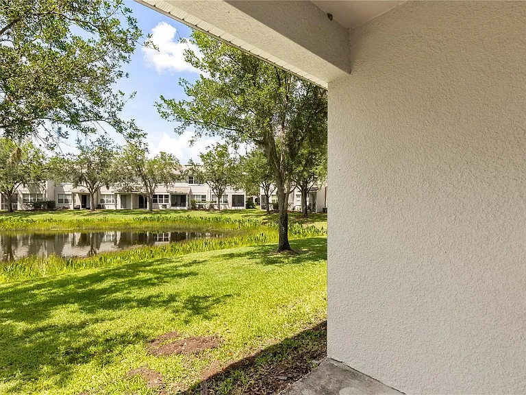 10306 Stone Moss Ave — Photo 15