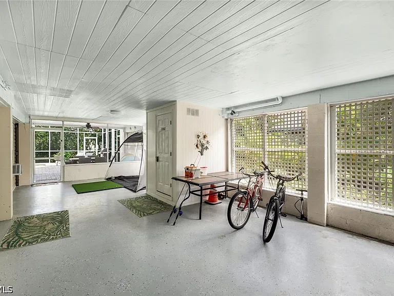 21580 Indian Bayou Dr #582 — Photo 35