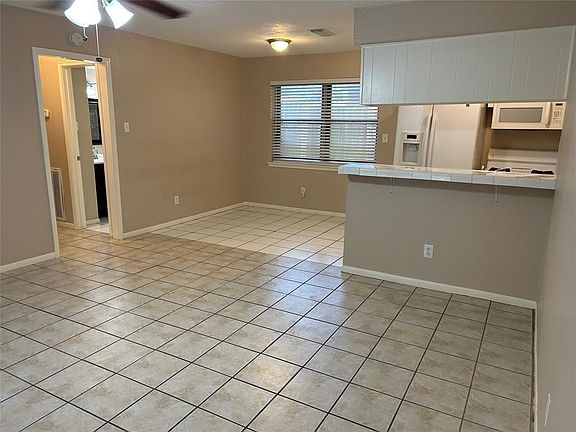 4th image of 4146 Bermuda Dr