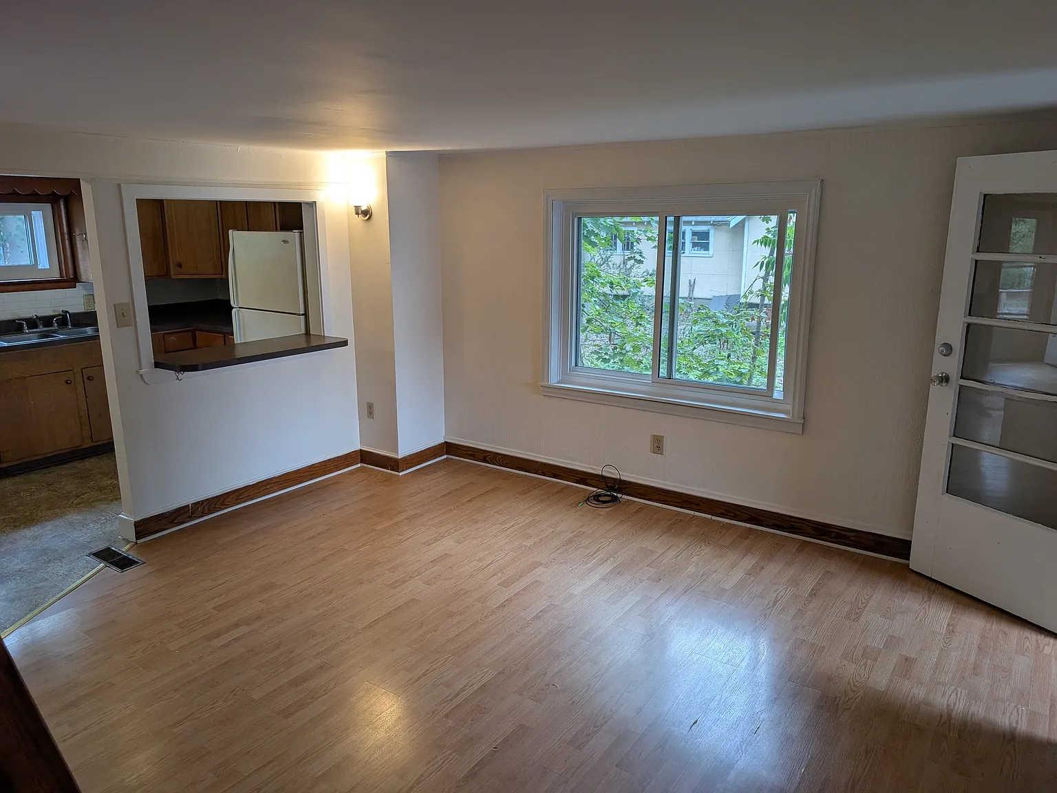 2 bed, $1,150 — Photo 4