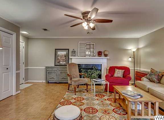 3rd image of 1608 Saint Andrews Dr