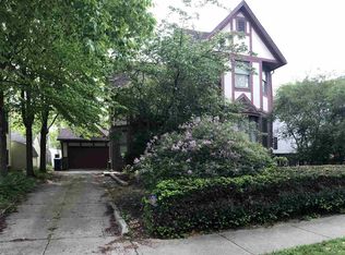 1531 S 6th St, Terre Haute, IN 47802