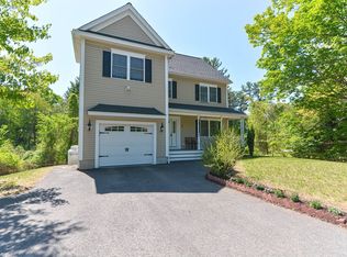 40 Burlington Ave, Wilmington, MA 01887
