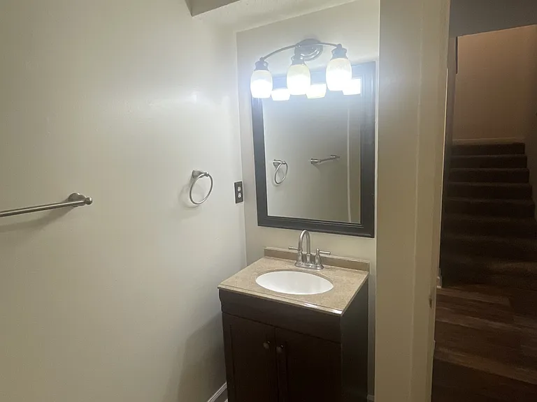 Deer Run Apartments — Photo 28