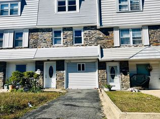 7445 Rhoads St, Philadelphia, PA 19151