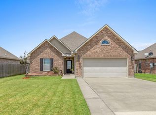 1927 Smith Rd, Lake Charles, LA 70607