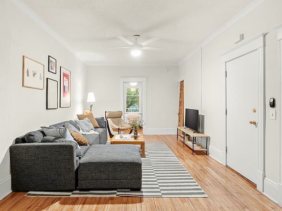 5th image of 4306 Upton Ave S APT 2