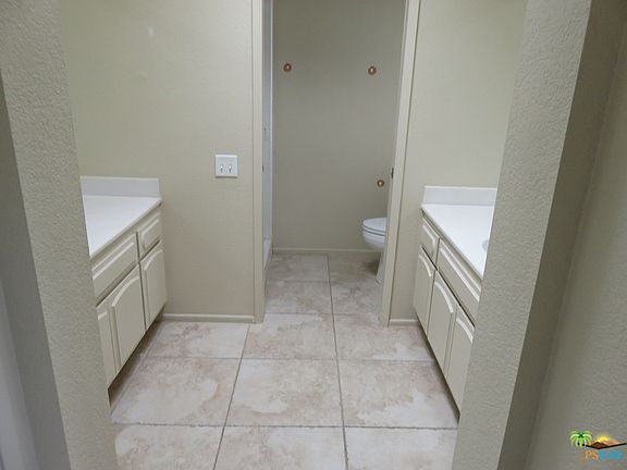 5th image of 627 Violeta Dr