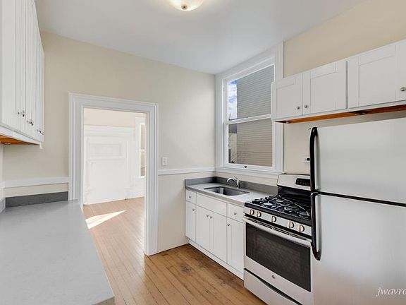 2nd image of 1743 Golden Gate Ave #K8