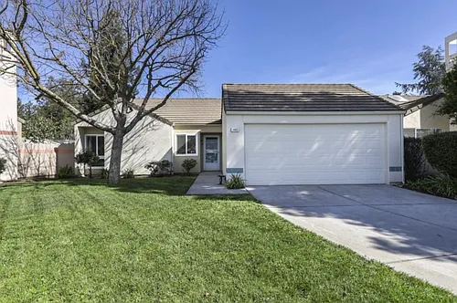 1465 Kelly Park Cir Photo 1