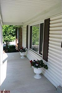 2nd image of 1901 Seven Pines Dr