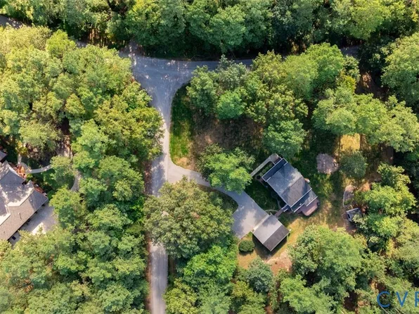 15425 Pine Green Ln, Montpelier, VA 23192