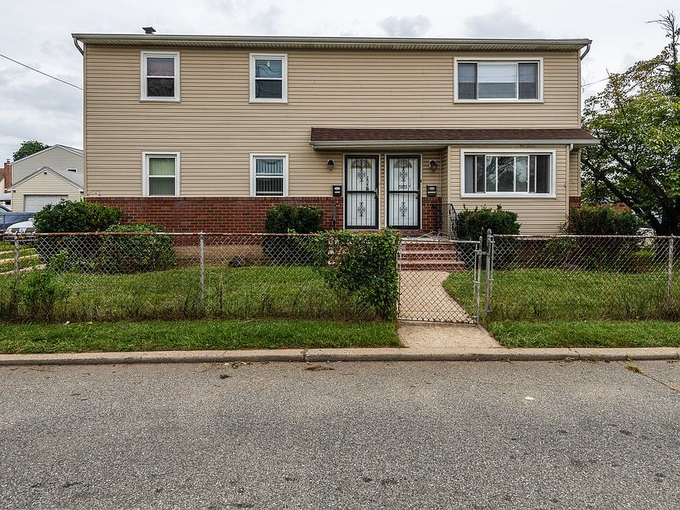 1st image of 114 Roquette Ave