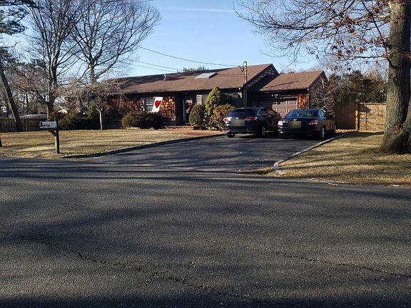 2nd image of 15 Dearborn Ave