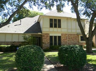 2711 River Birch Dr, Sugar Land, TX 77479