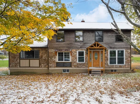 15835 Avon Belden Rd, Grafton, OH 44044