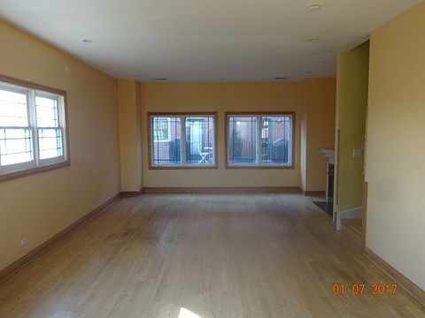 3rd image of 2455 W Ohio St Unit 16E