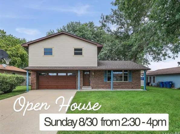 410 N 9th St, New Baden, IL 62265