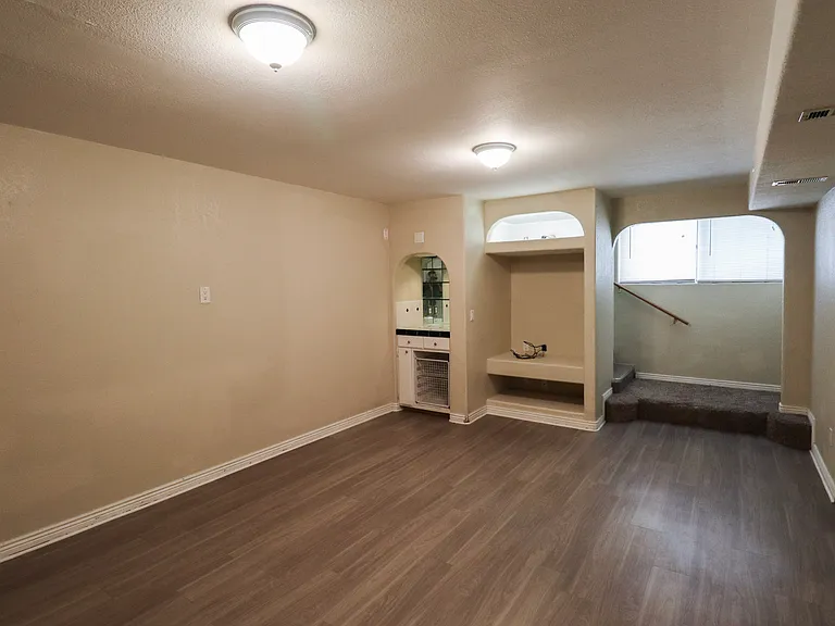 2759 Leisure Dr — Photo 15