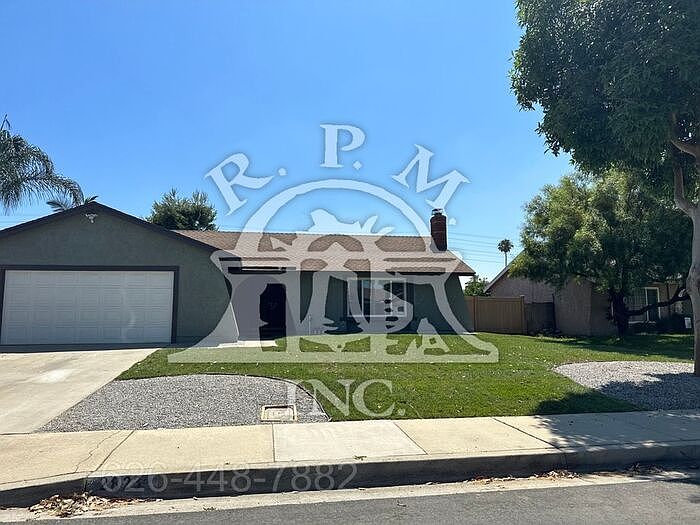 1st image of 2823 S Castle Harbour Pl