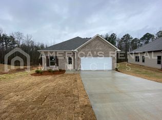 281 White Oak Cir, Lincoln, AL 35096