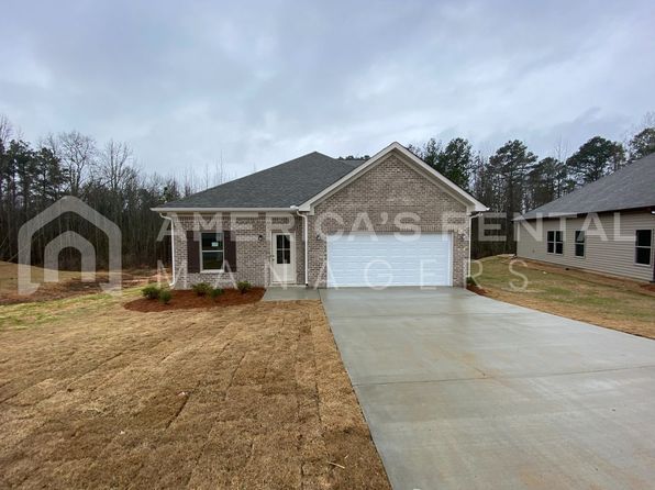 281 White Oak Cir