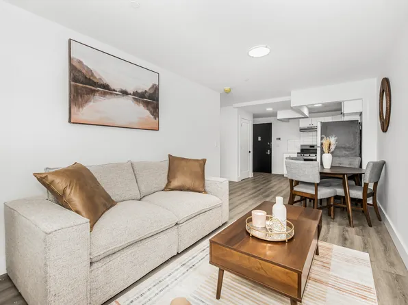 29 Featherbed Ln #5J, Bronx, NY 10452