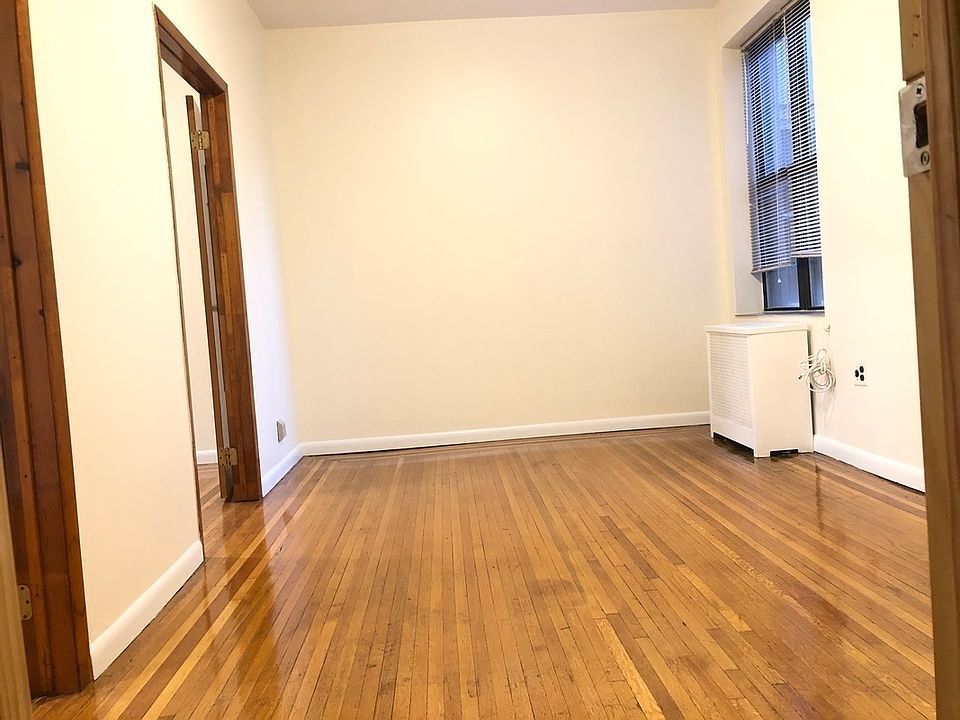 1st image of 21-07 38th St #2