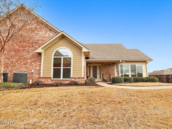 310 Sweetwater Dr, Pearl, MS 39208