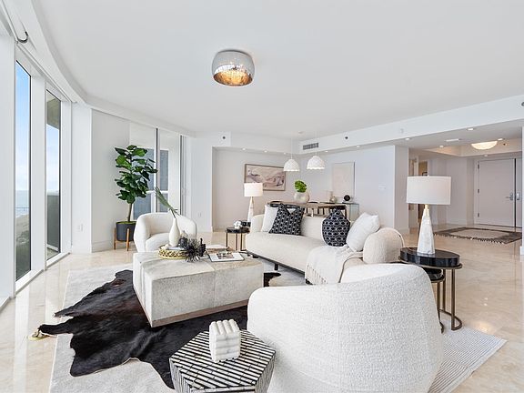 5th image of 17201 Collins Avenue #1201