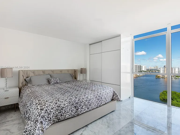 400 Sunny Isles Blvd #2008 — Photo 30