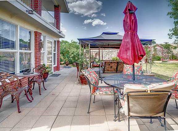3rd image of 1576 Plaza Canada Ct