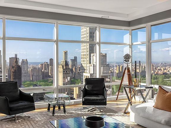 3rd image of 151 E 58th St APT 35A