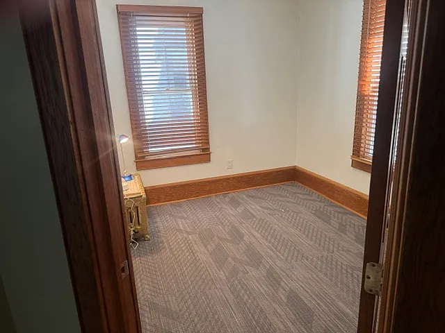 2717 Girard Ave S #201 — Photo 46