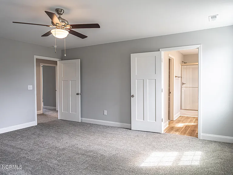 1060 W New York Ave — Photo 12