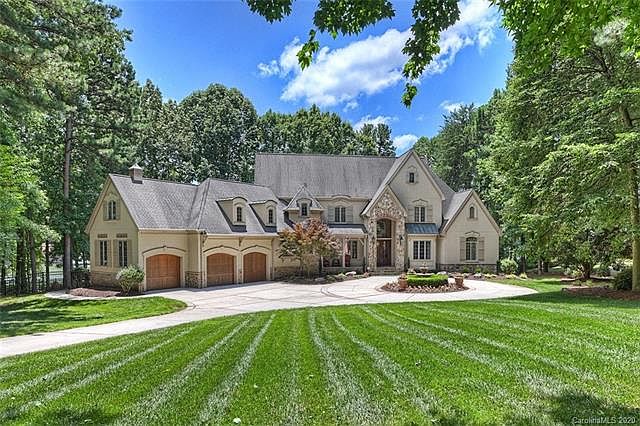 1st image of 120 Brownstone Dr