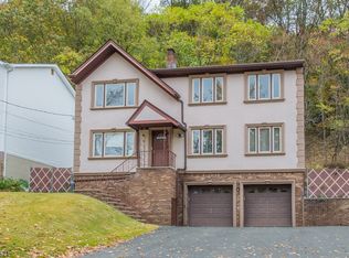 54 Mount Park Rd, Clifton, NJ 07013