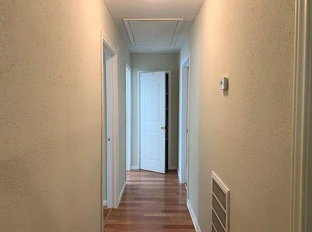 1401 Paul St — Photo 5