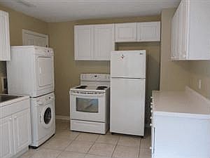 1st image of 4063 Cloister Dr