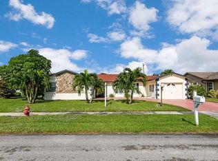 8165 Winnipesaukee Way, Lake Worth, FL 33467