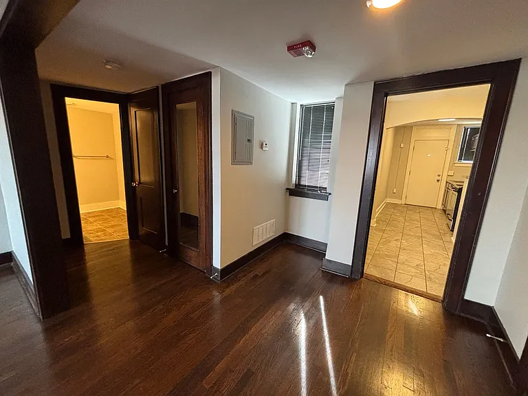 804 N 33rd St — Photo 5
