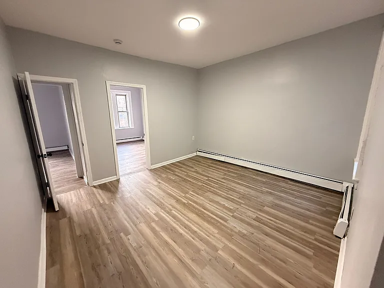 68 Martin Luther King Dr #3E — Photo 6