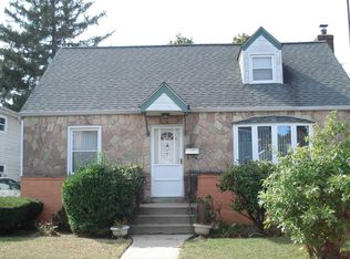 207 Rhodes Ave, Hempstead, NY 11550