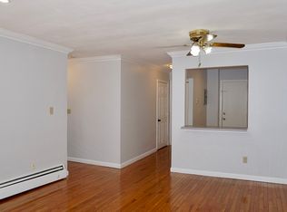 6 Hayes Rd APT 10, Roslindale, MA 02131