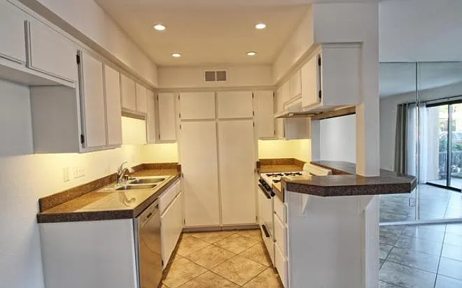 31200 Landau Blvd #703 — Photo 3