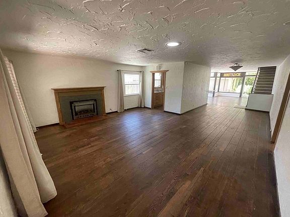 2nd image of 22120 De La Osa St