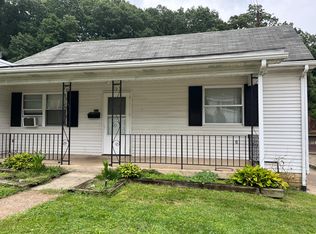 318 Penn Ave APT 1, Aliquippa, PA